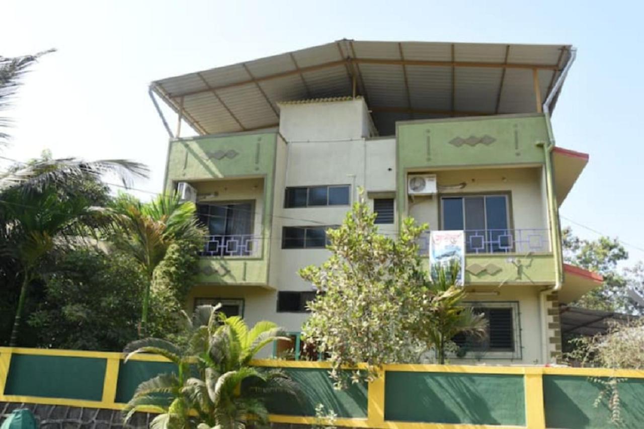 Gulmohar Cottages - Home Stay In אליבג מראה חיצוני תמונה