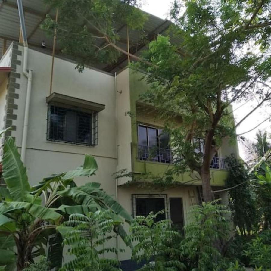 Gulmohar Cottages - Home Stay In אליבג מראה חיצוני תמונה